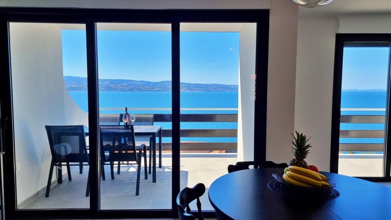 Apartments Slavica Omiš Exteriör bild